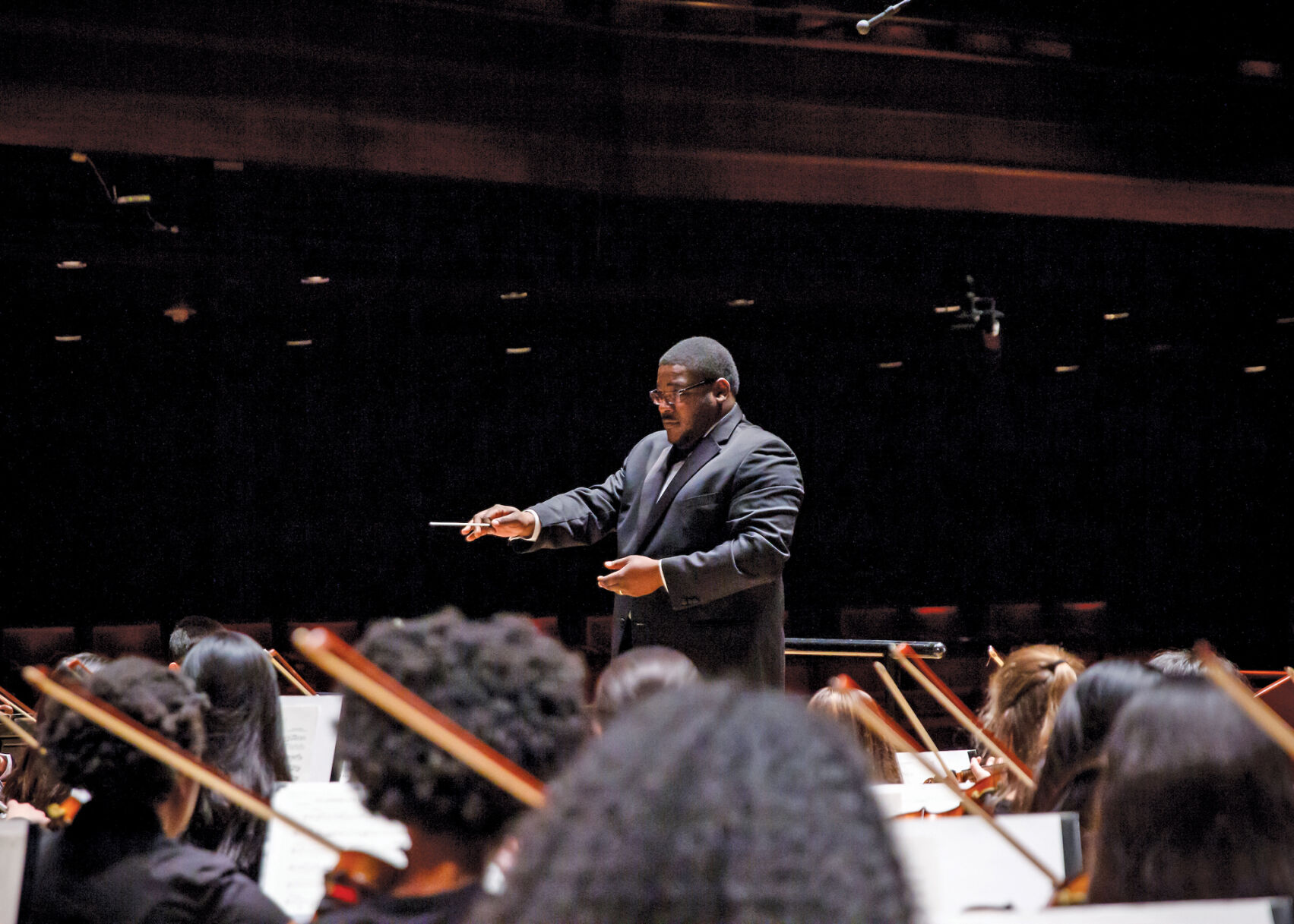 bean conducting horiz.jpg